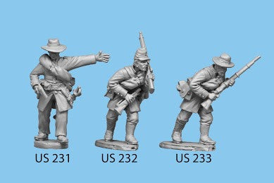 US-232 Berdan's Sharpshooters / Group four / Bugler holding rifle and pistol