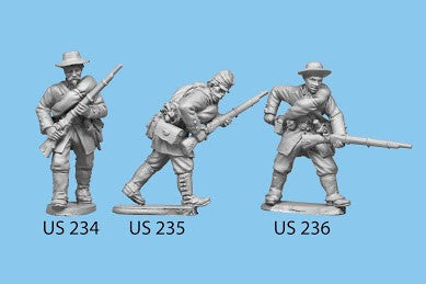 US-235 Berdan's Sharpshooters / Group four / Advancing / Rifle in both hands, crouched down