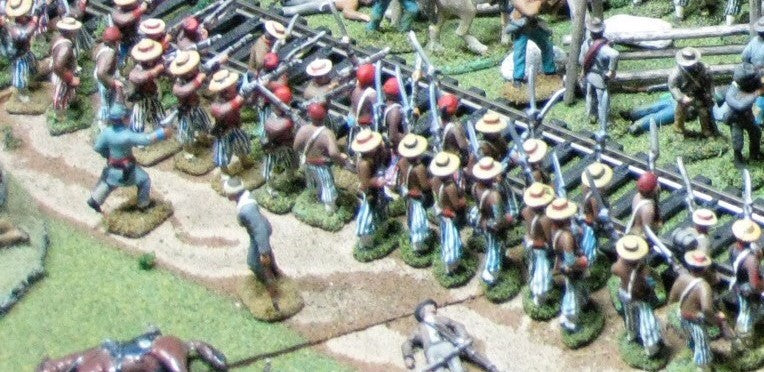 8 Figures - Zouaves - Straw hats - Advancing - Use for U.S. or C.S.